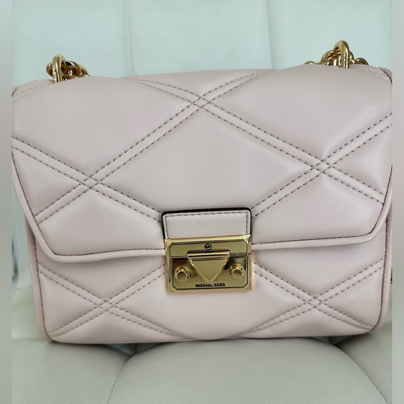 Michael Kors Handbag - Picture 1 of 4